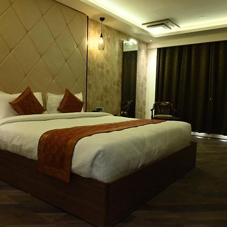 The Triumph Hotel 바라나시 외부 사진