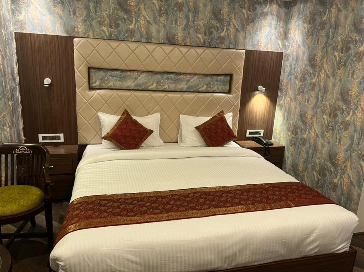 The Triumph Hotel 바라나시 외부 사진