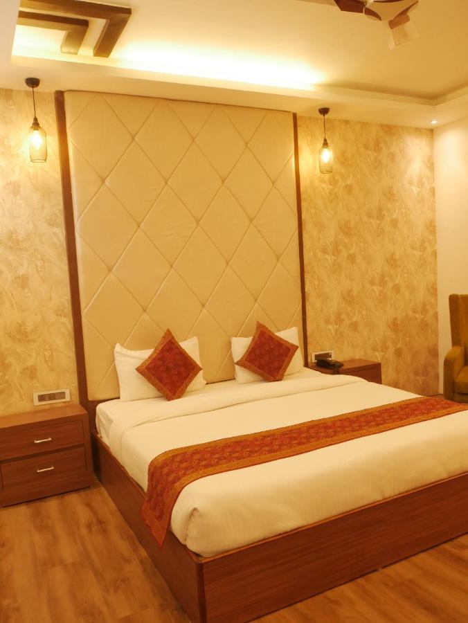 The Triumph Hotel 바라나시 외부 사진