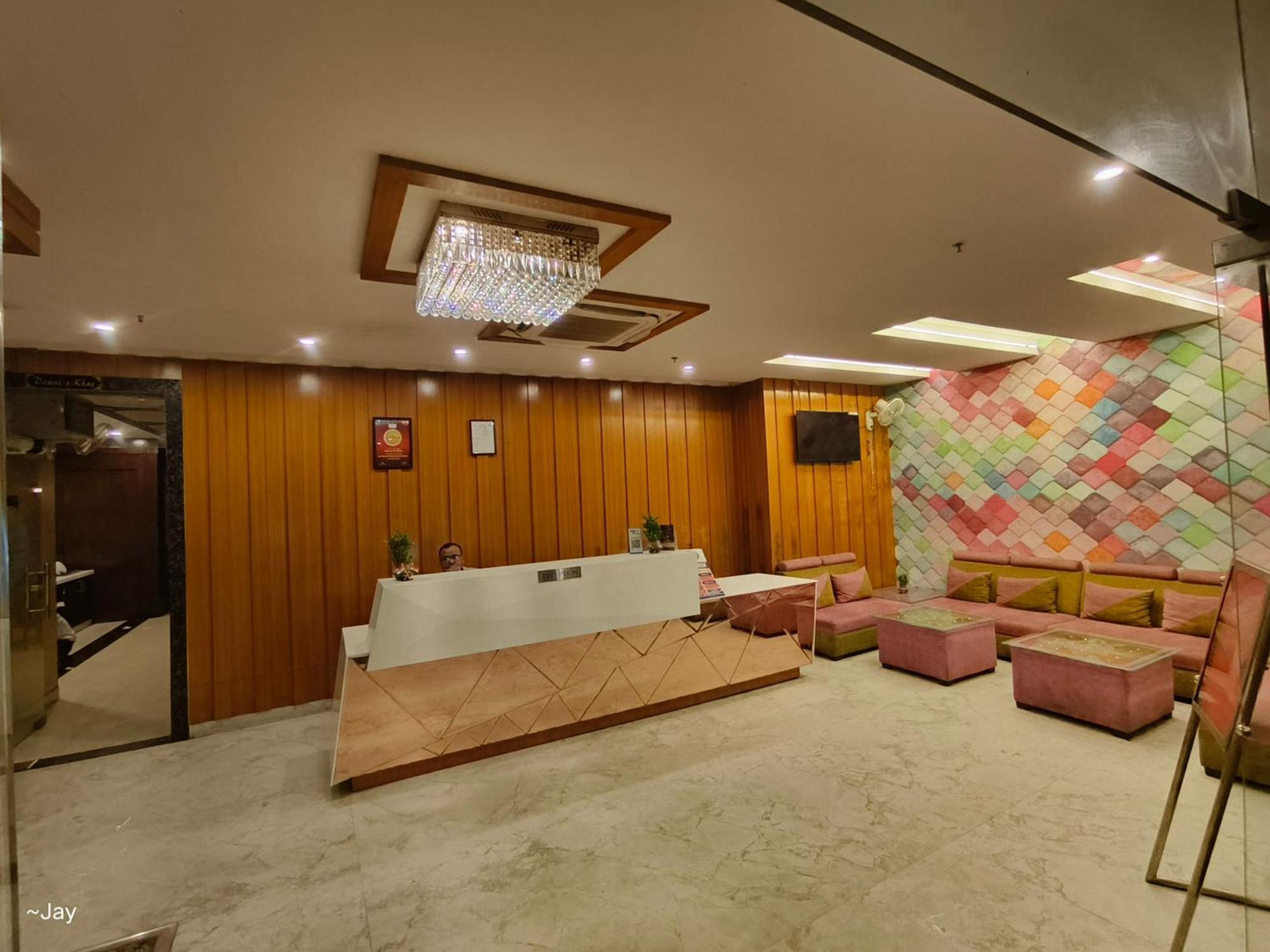 The Triumph Hotel 바라나시 외부 사진